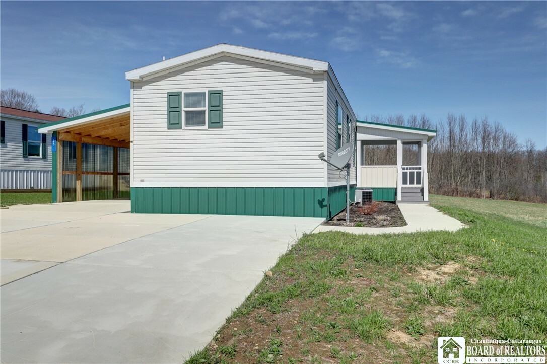 Property Photo: 3393 Carpenter Pringle Rd #25 NY 14710