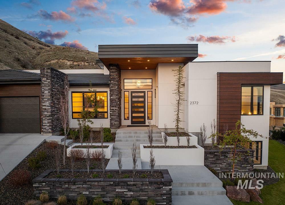 Property Photo: 2372 S Via Privada Ln ID 83716-4750