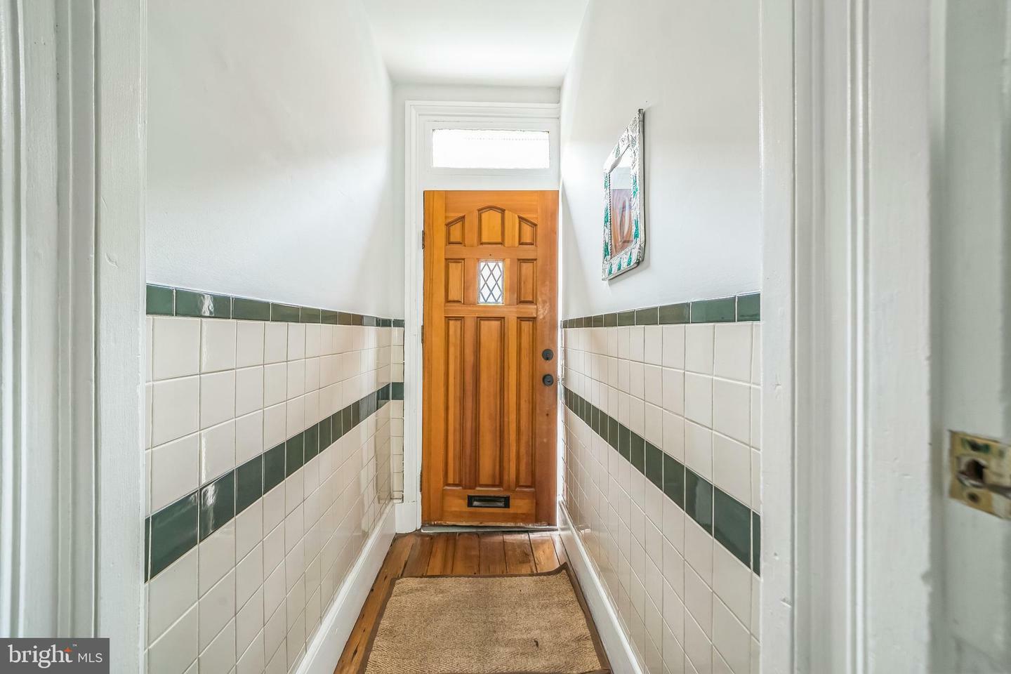 Property Photo:  1015 N Randolph Street  PA 19123 