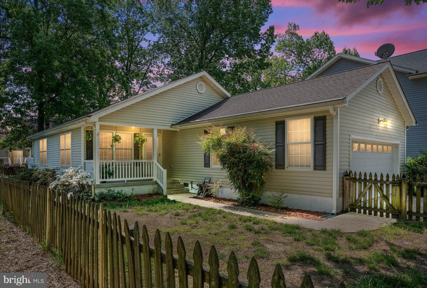 Property Photo:  18 2nd Street  VA 22443 