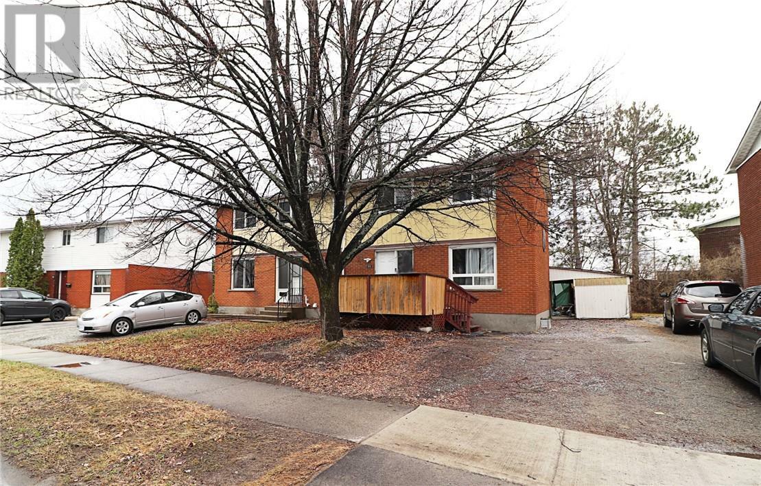 Property Photo: 33 Shelley ON P3A 2S4