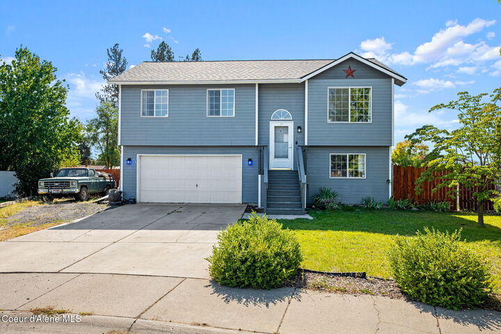 655 W Bellflower Ln  Post Falls ID 83854 photo