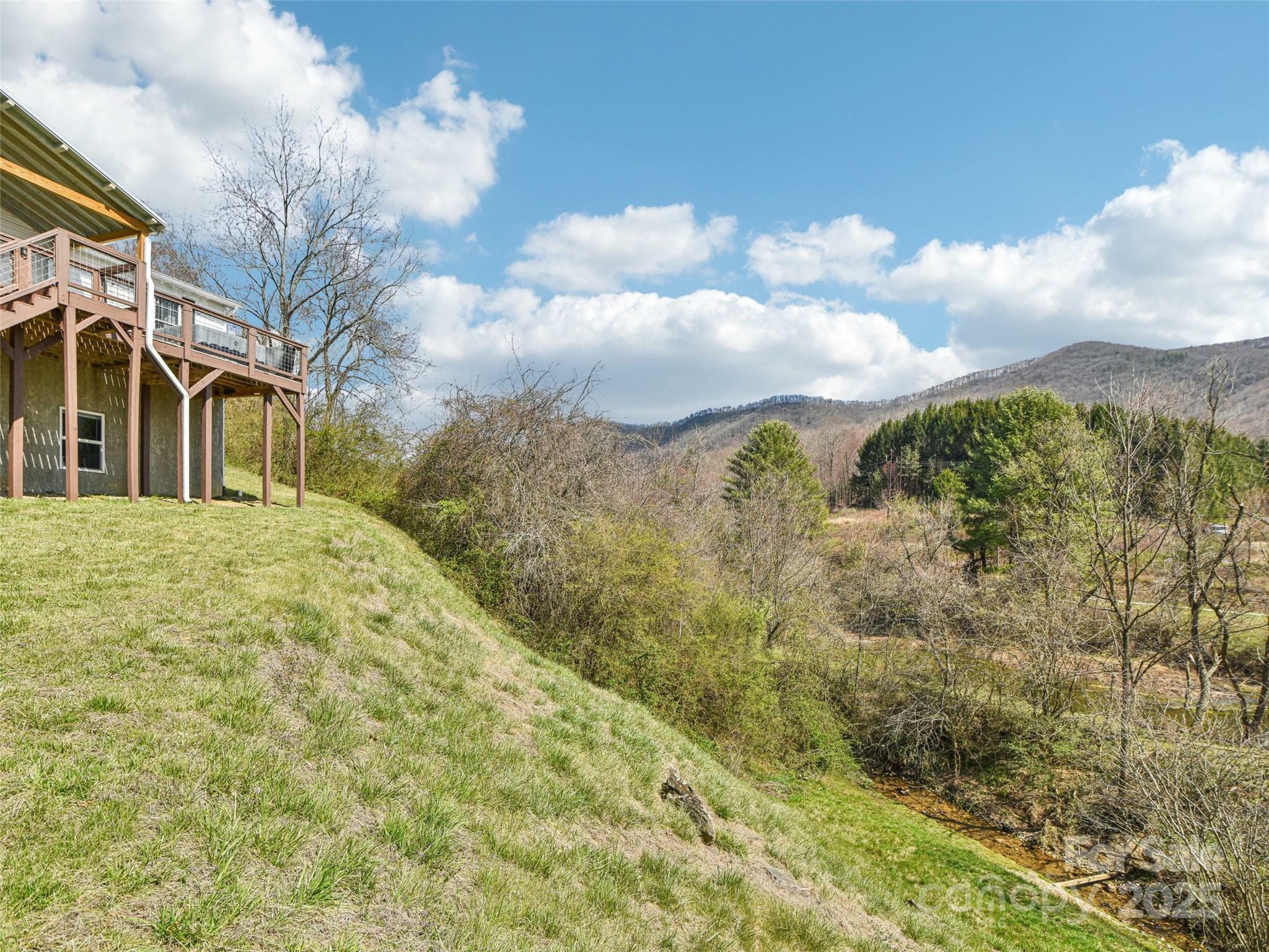 Property Photo: 52 Westwind Drive NC 28716