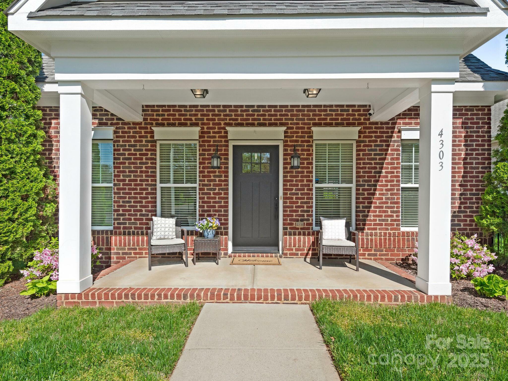 Property Photo: 4303 Patriots Hill Road NC 28227