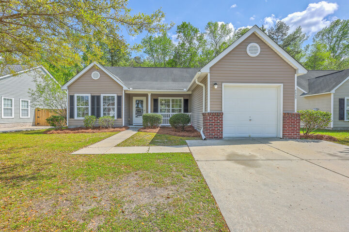 5033 Thornton Drive  Summerville SC 29485 photo