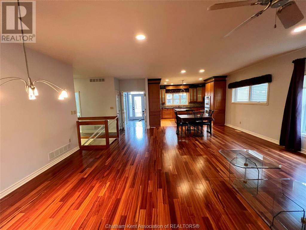 Property Photo: 30 Ivy Place ON N7L 5R7