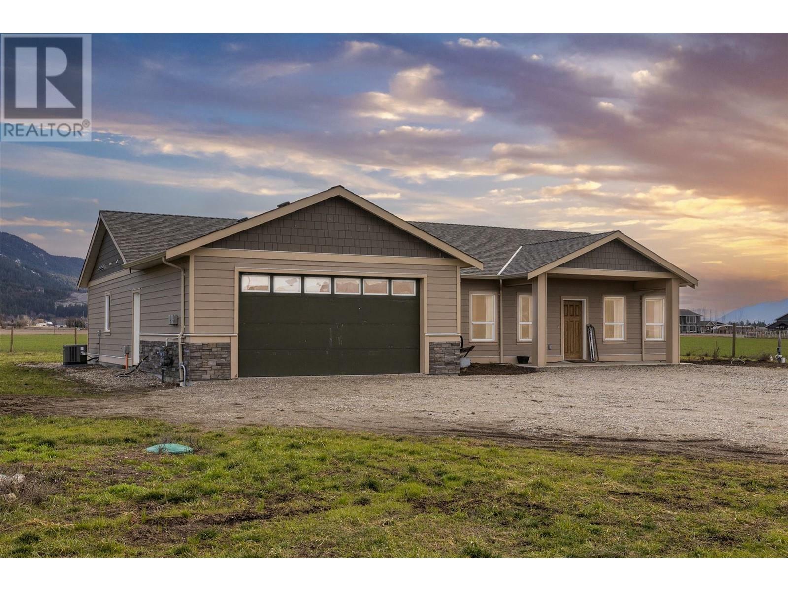 Property Photo: 2411 Harding Road BC V4Y 0V9