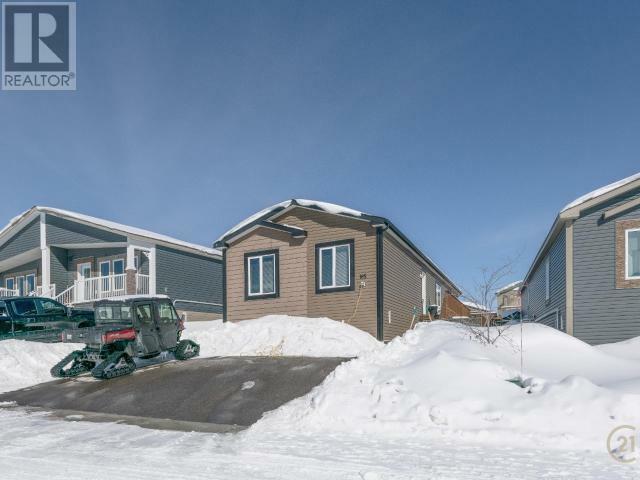 165 Hall Crescent  Yellowknife NT X1A 0C6 photo