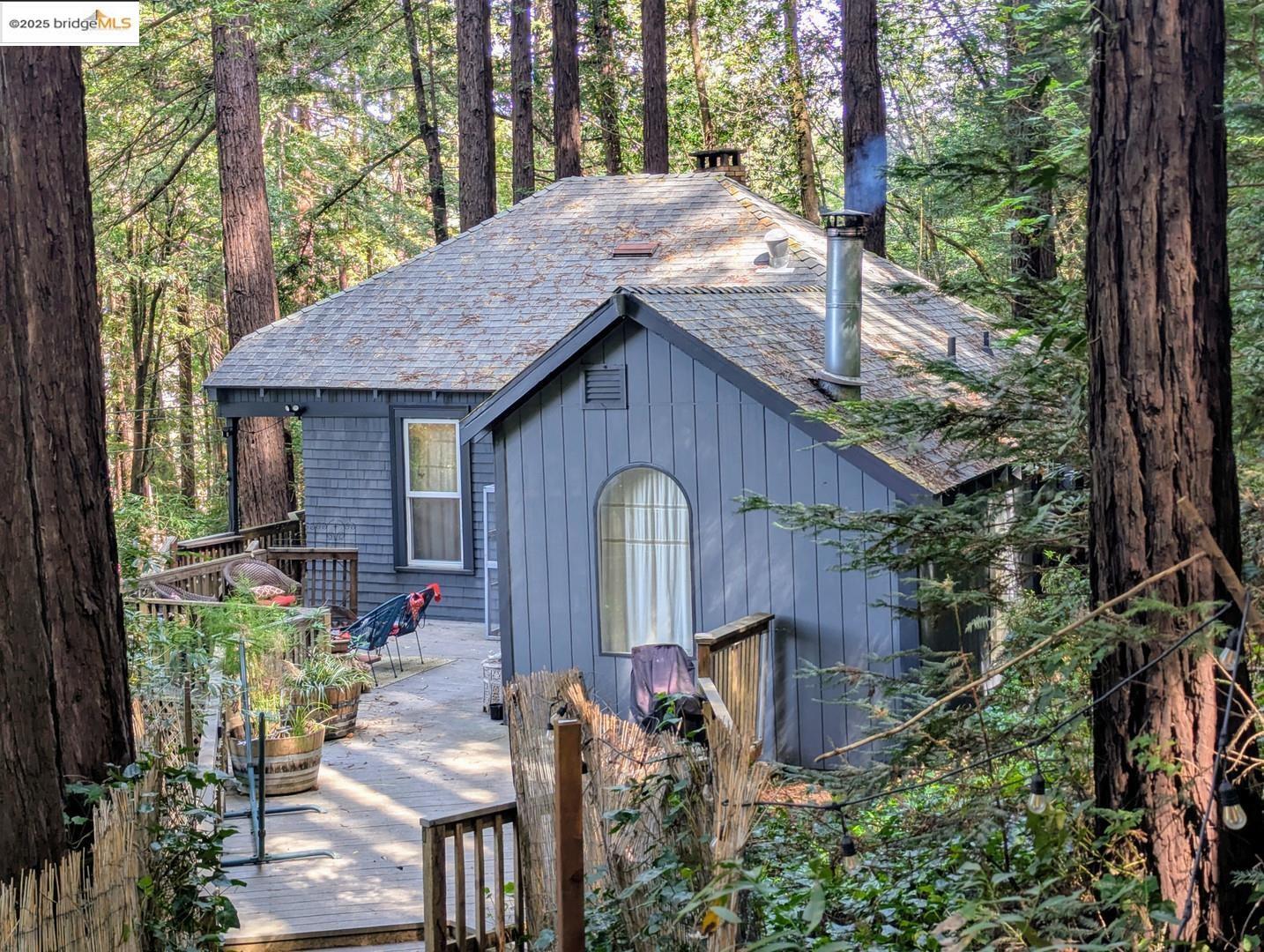 18512 Hwy 116  Guerneville CA 95446 photo