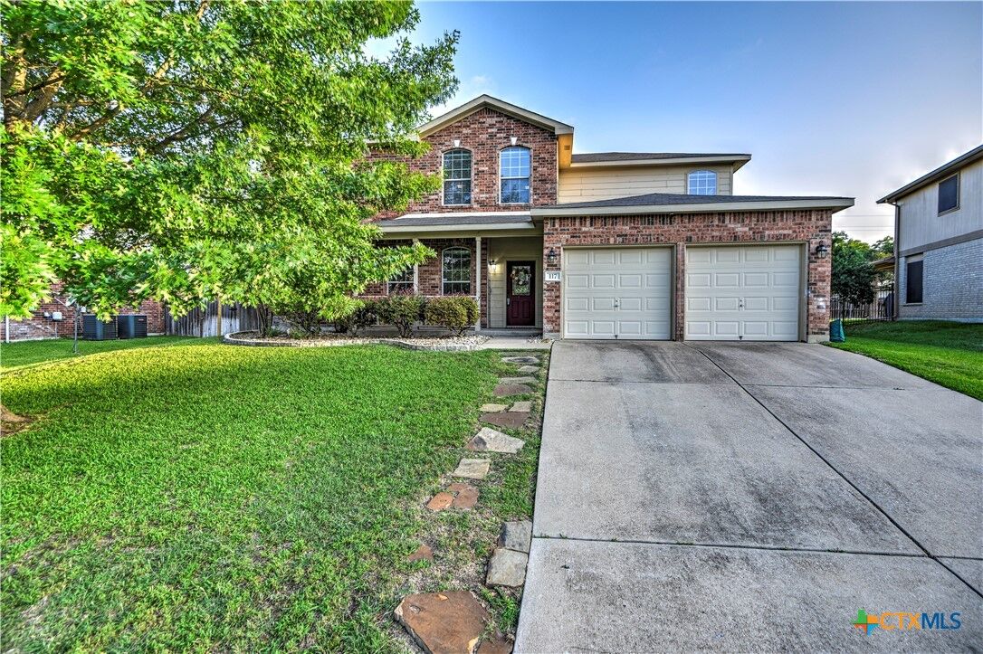 Property Photo:  117 Lone Shadow Drive  TX 76548 