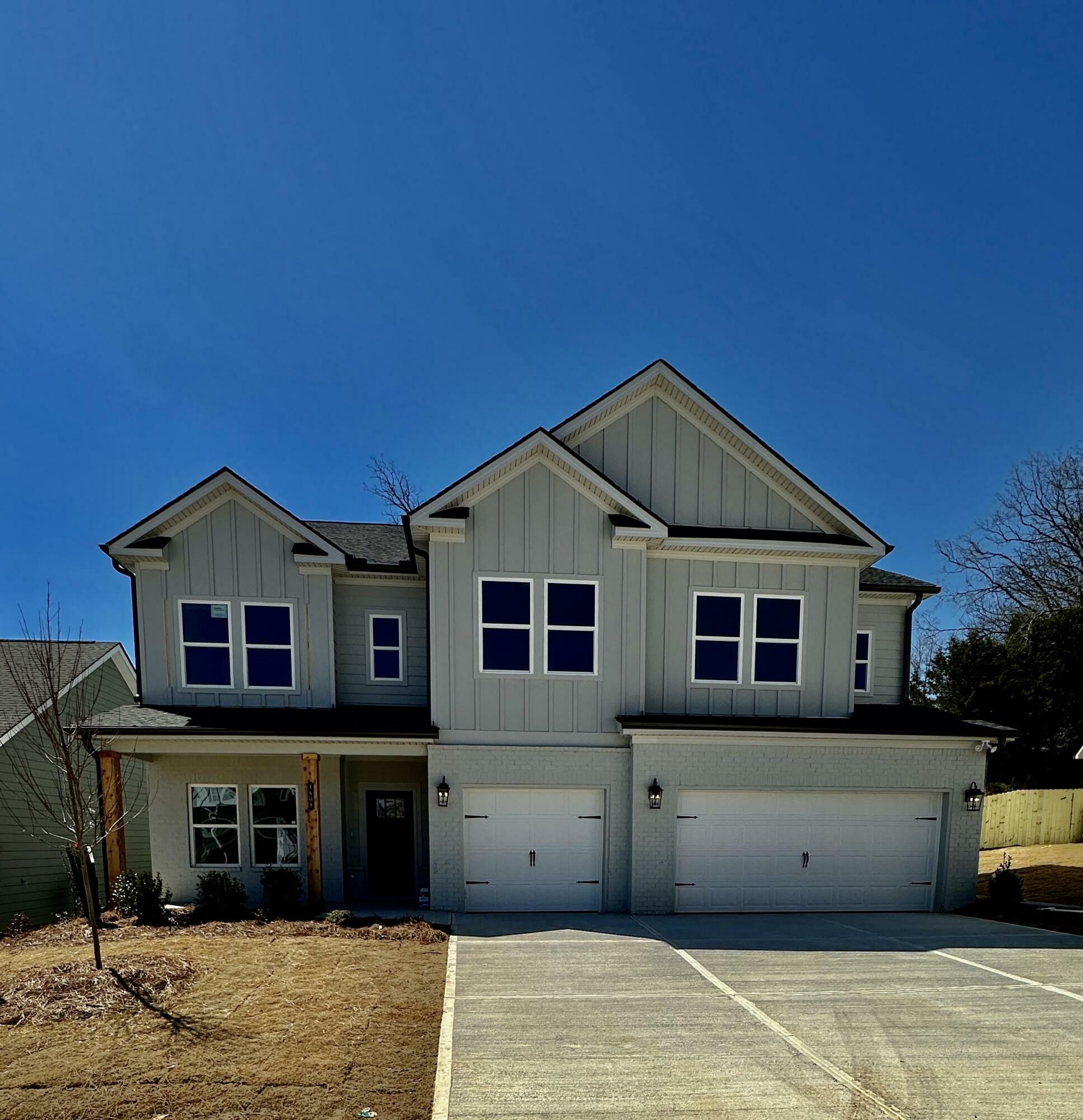 Property Photo: 1608 Firelight Way TN 37363