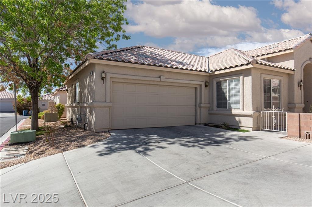 Property Photo:  2691 Rimpacific Circle  NV 89146 