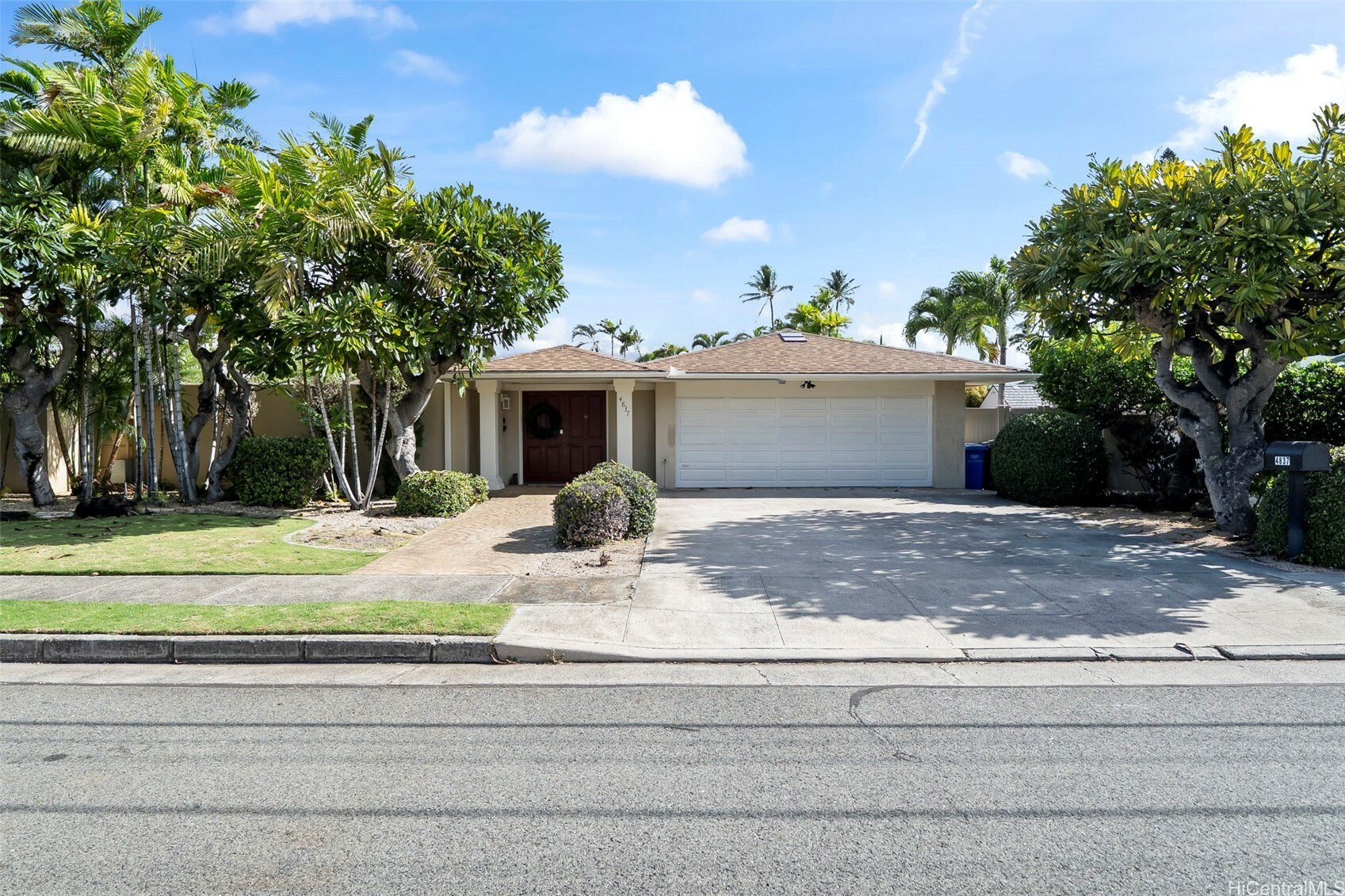 Property Photo: 4837 Kolohala Street HI 96816