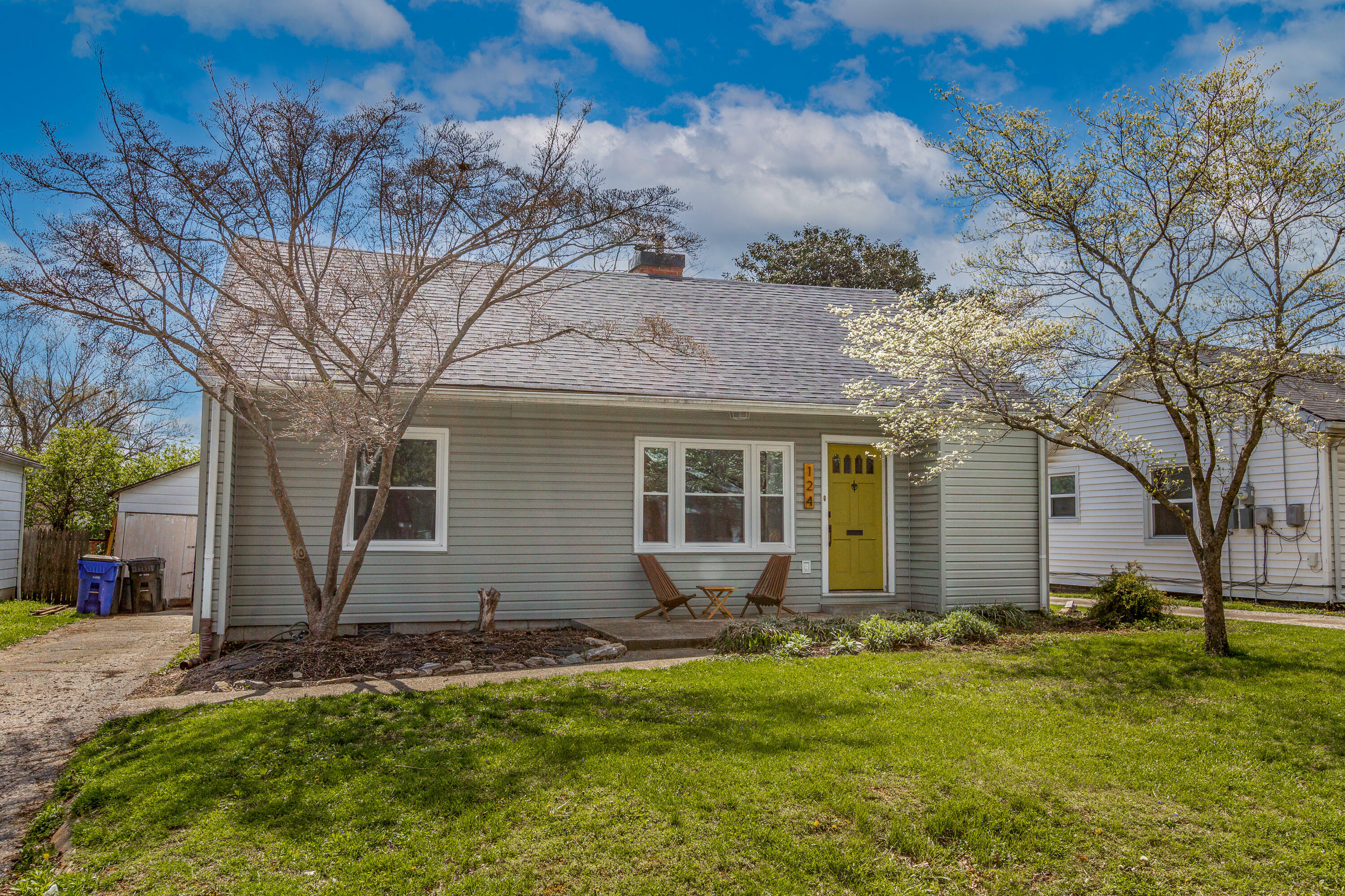 Property Photo:  124 Twelfth Street  KY 40505 