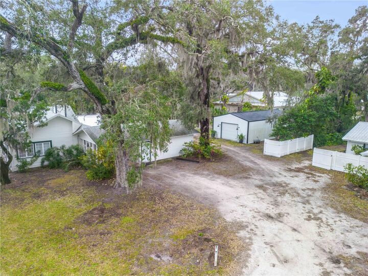 Property Photo:  801 Canal Street  FL 32168 