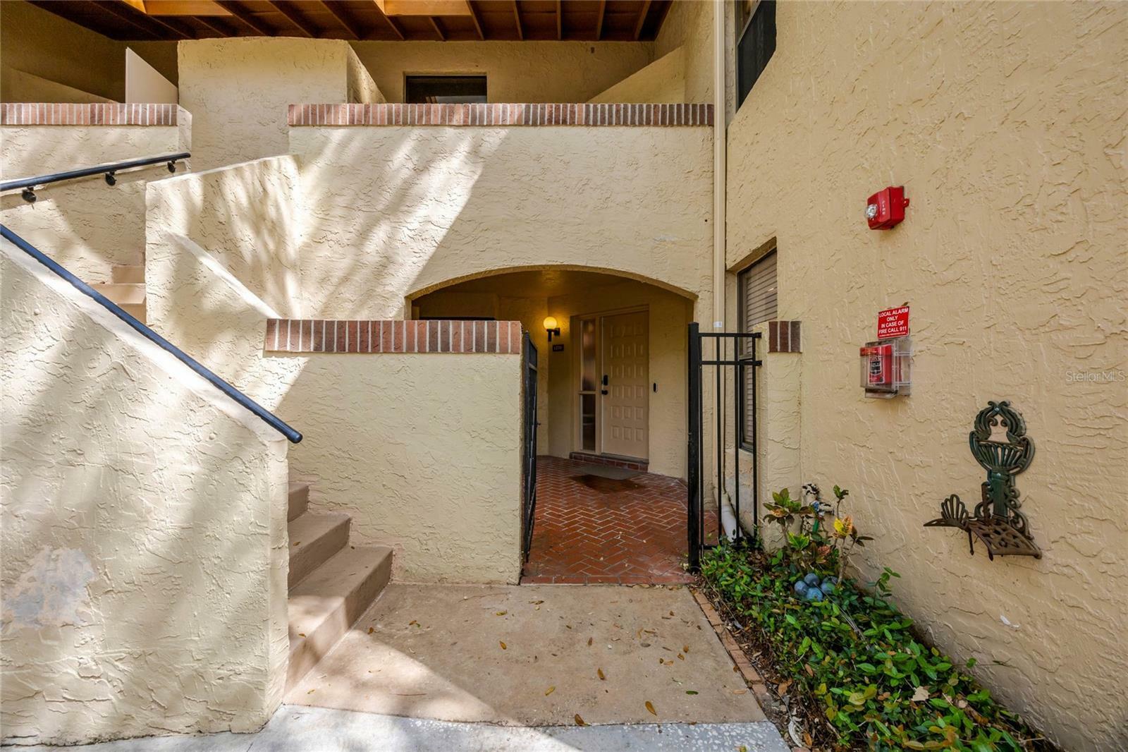 Property Photo: 1270 Saint Tropez Circle Ge FL 32806
