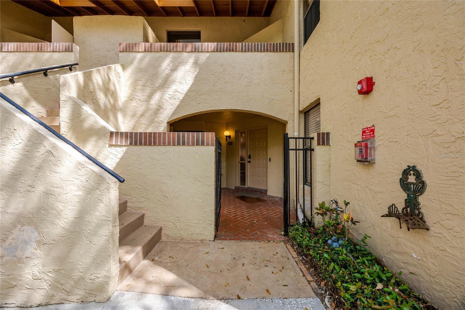 Property Photo: 1270 Saint Tropez Circle Ge FL 32806