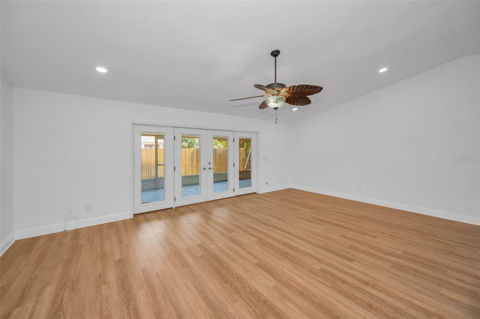 Property Photo:  2200 Horan Way S  FL 33707 