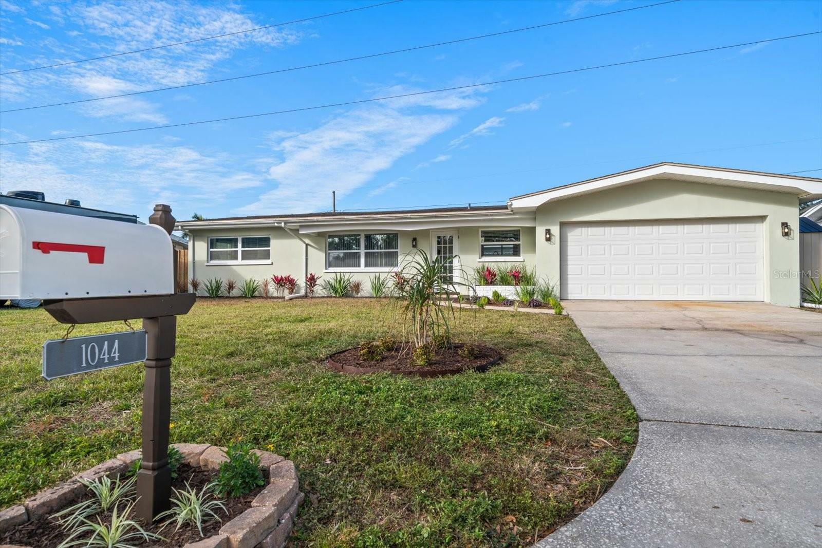 Property Photo: 1044 Porter Drive FL 33771