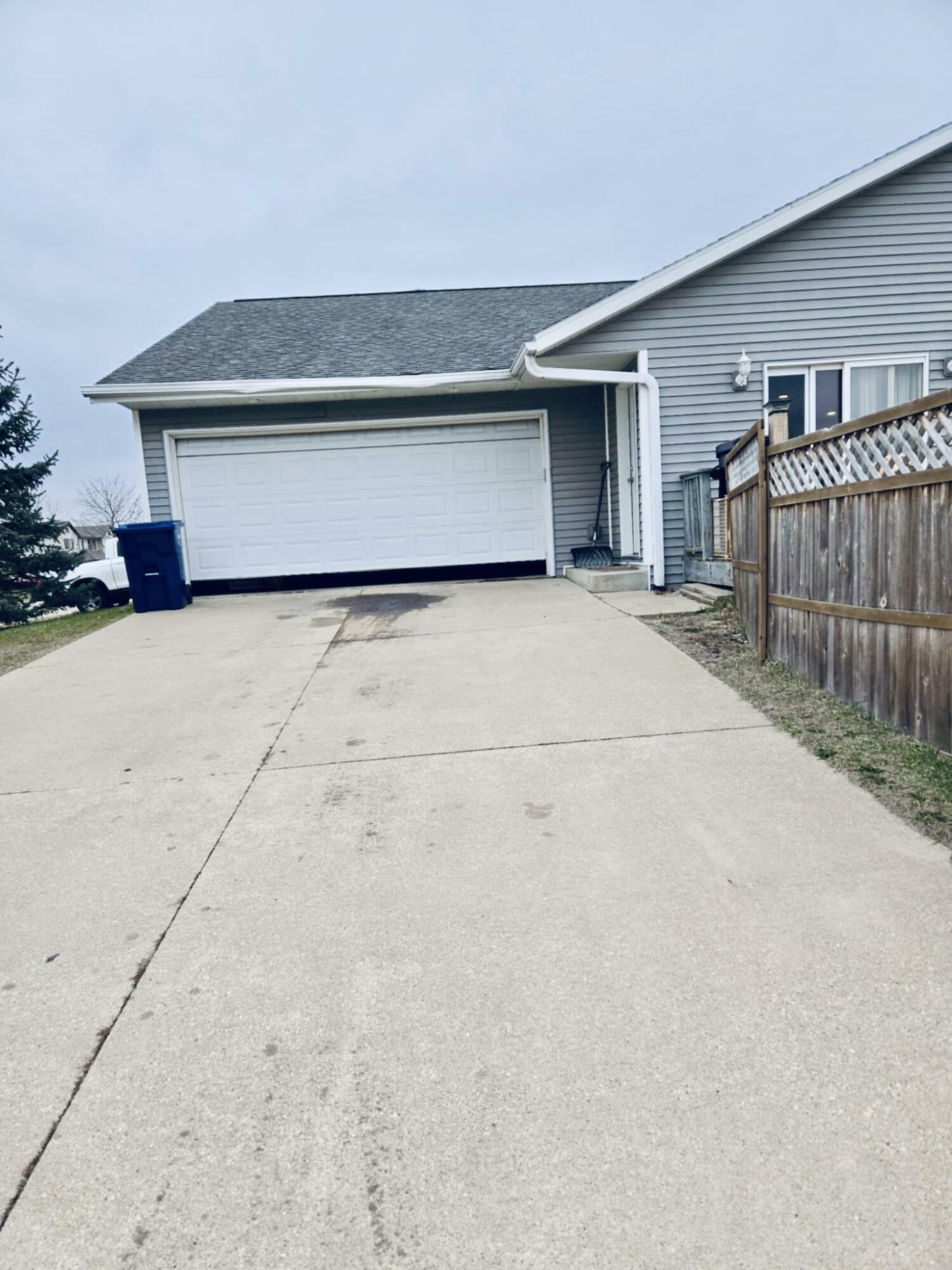 Property Photo:  1900 River Rd  WI 54656 