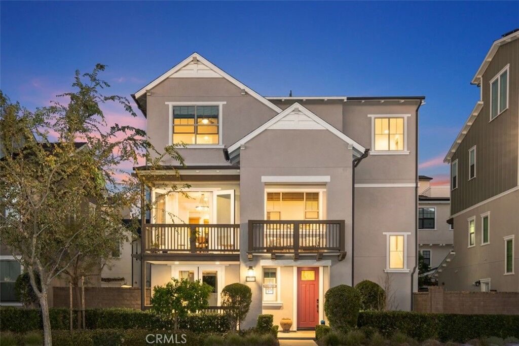 Property Photo:  15 Vasto Street  CA 92694 