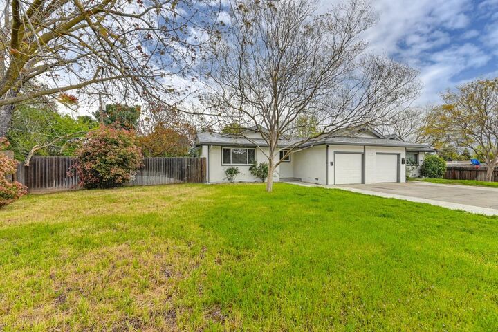 1130 Bell Street  Sacramento CA 95825 photo