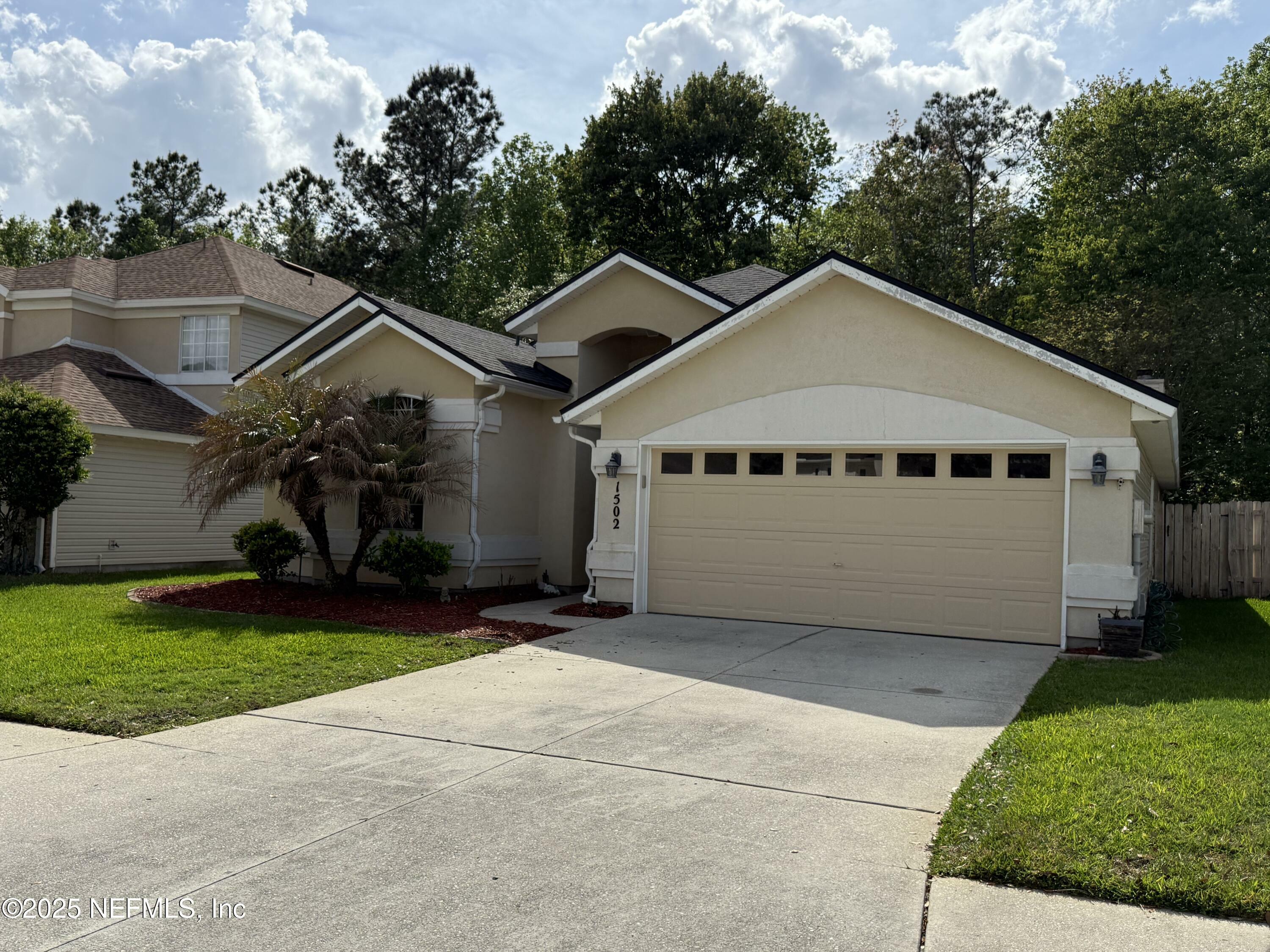 Property Photo: 1502 Cedar Grove Terrace FL 32003