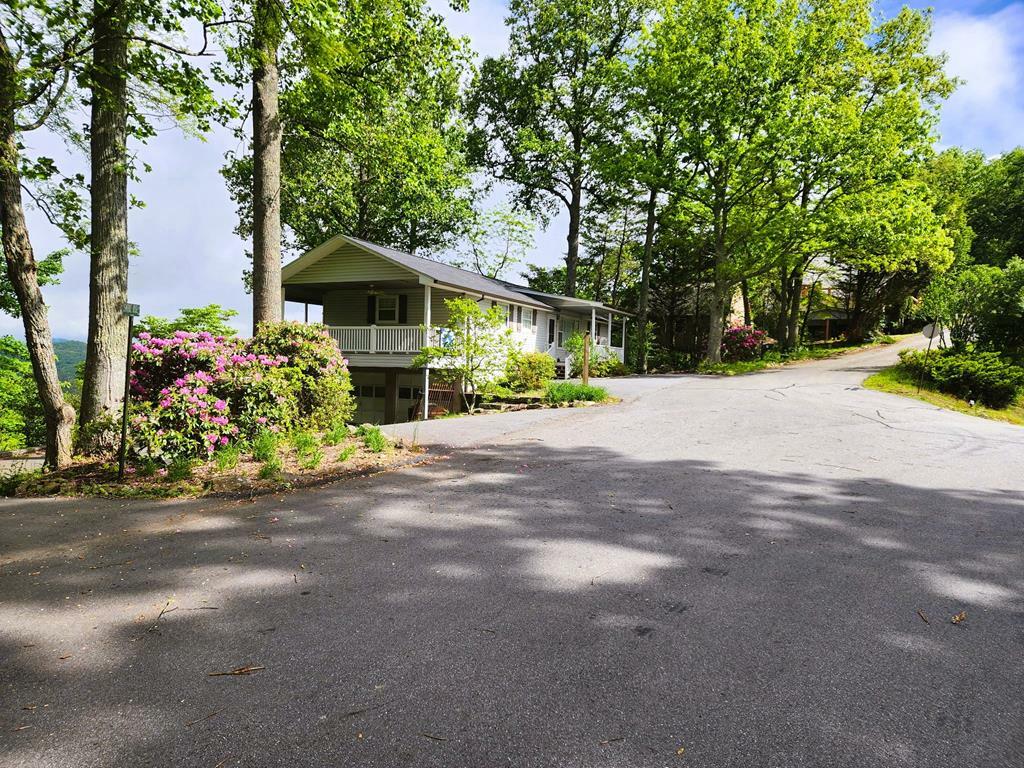 7 Lakeview Dr  Hayesville NC 28904 photo