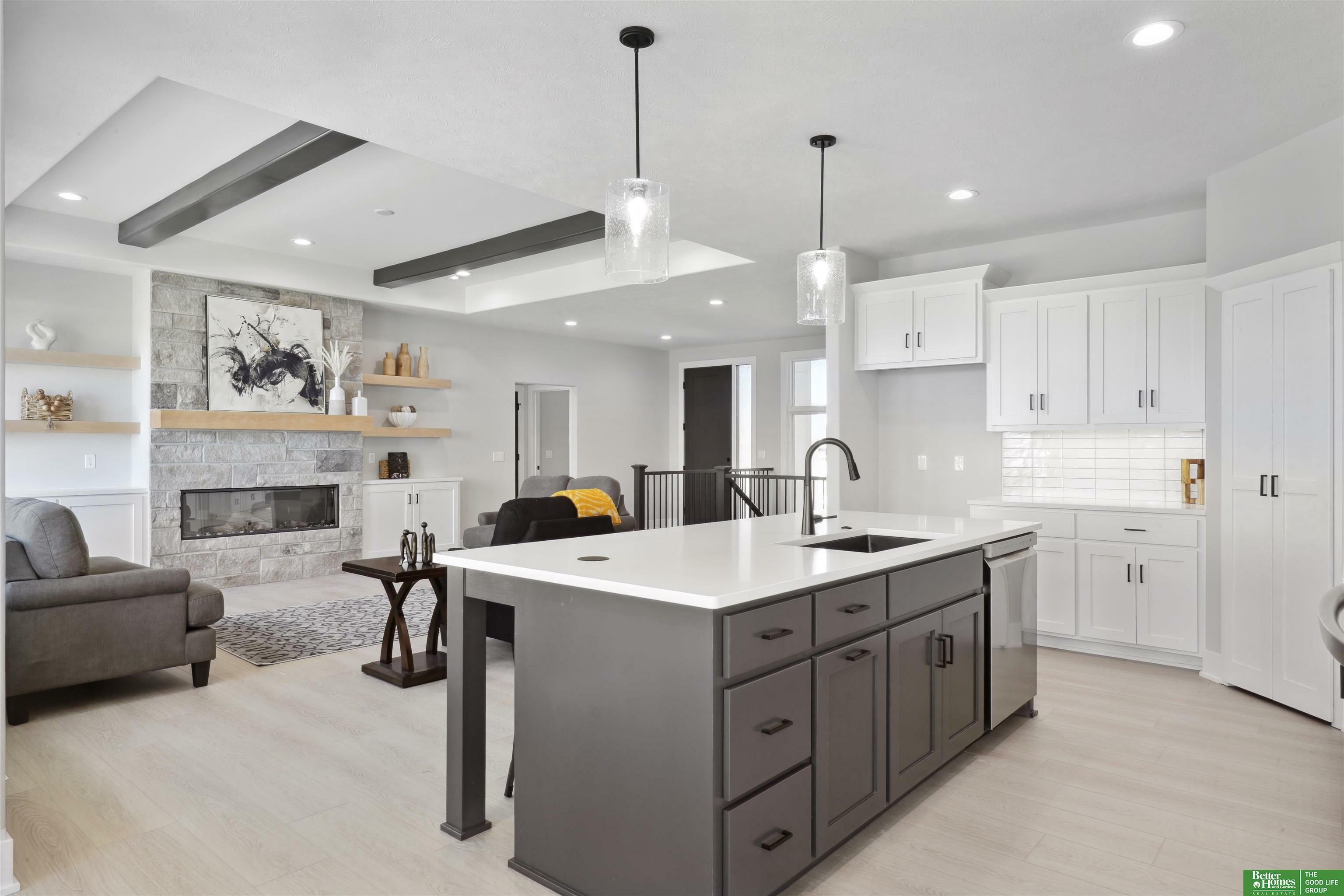Property Photo: 5516 N 213th Avenue NE 68022