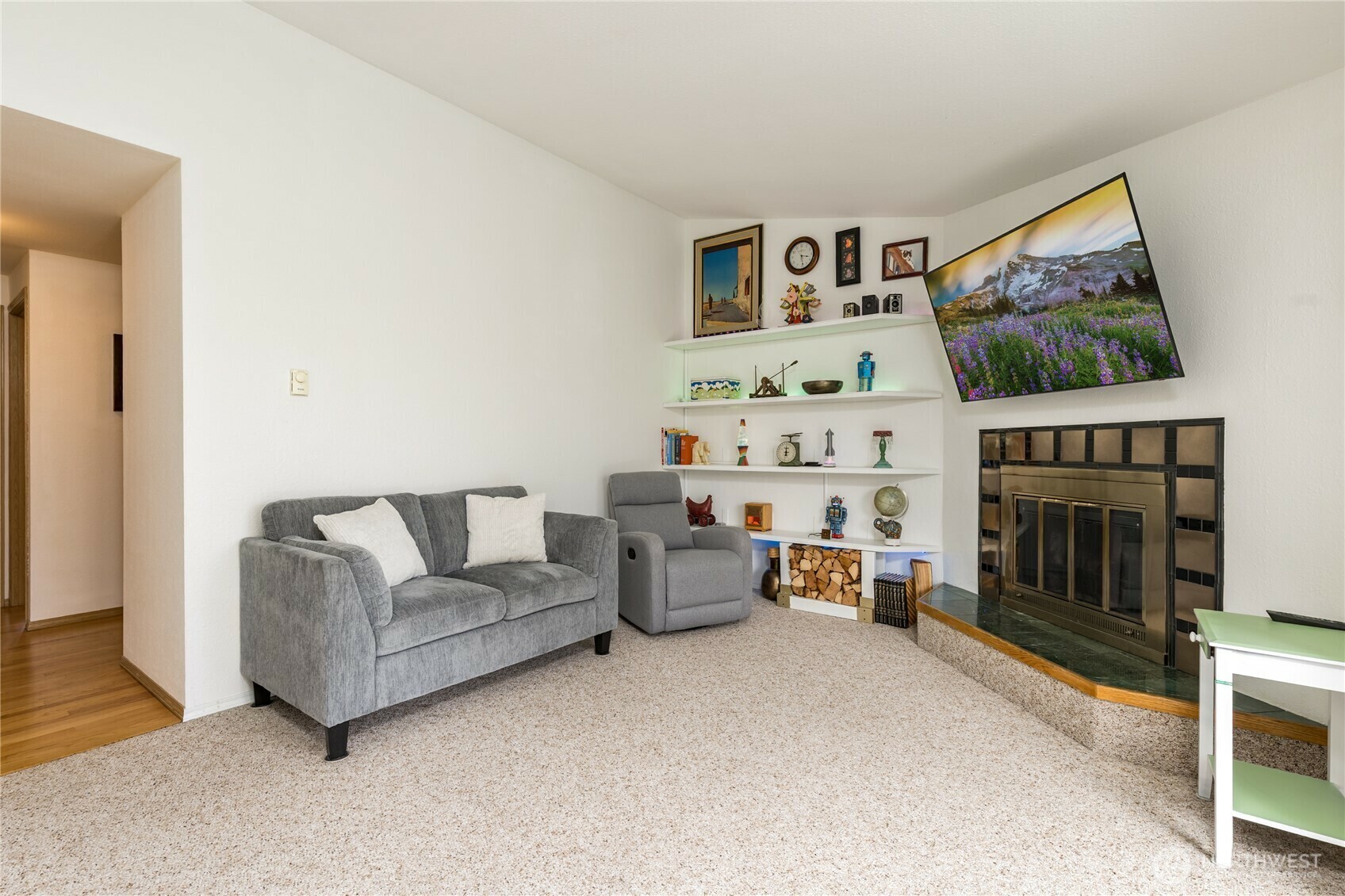 Property Photo: 1872 Central Place S H76 WA 98030
