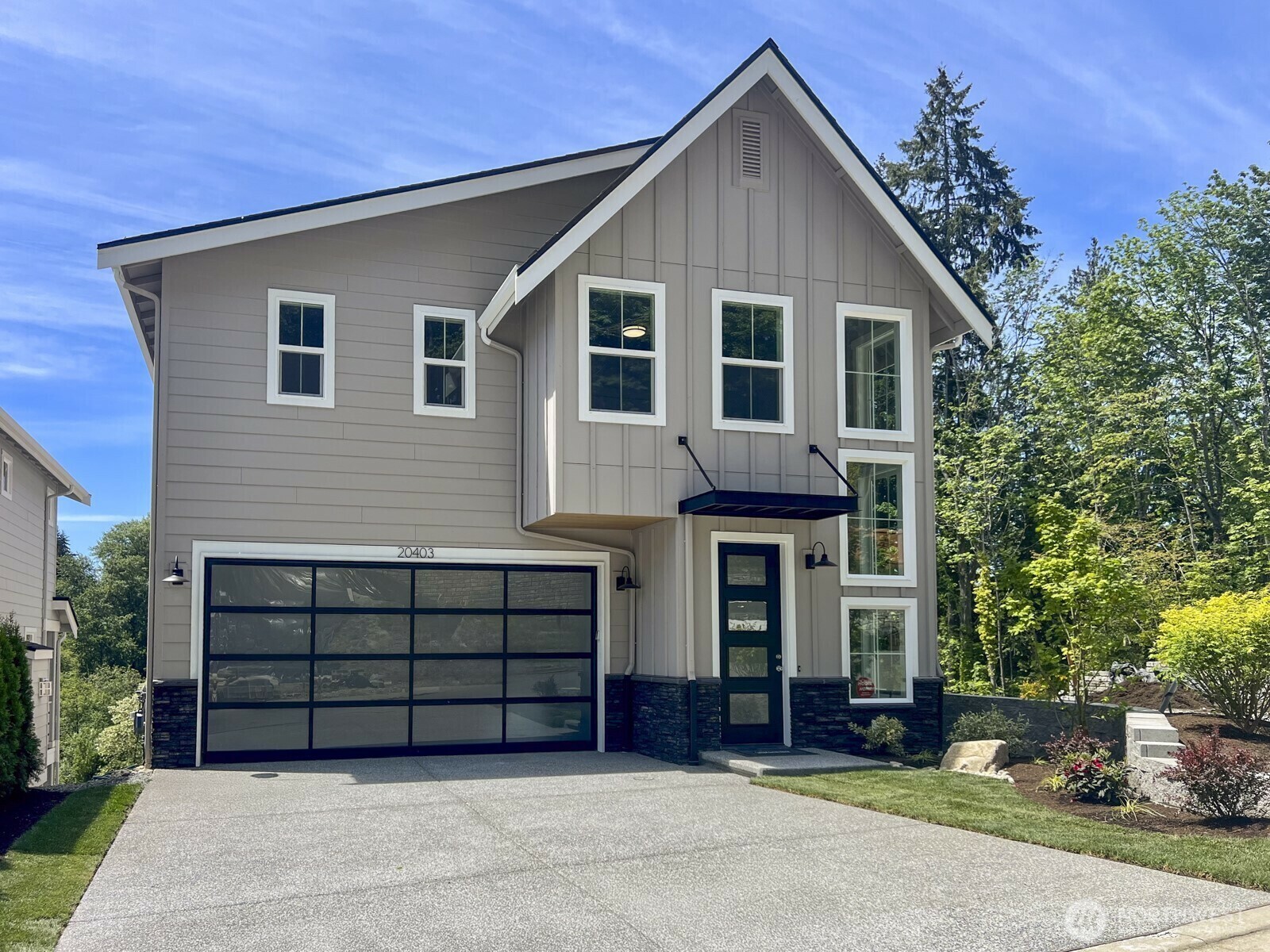 Property Photo: 20317 94th Drive NE WA 98011