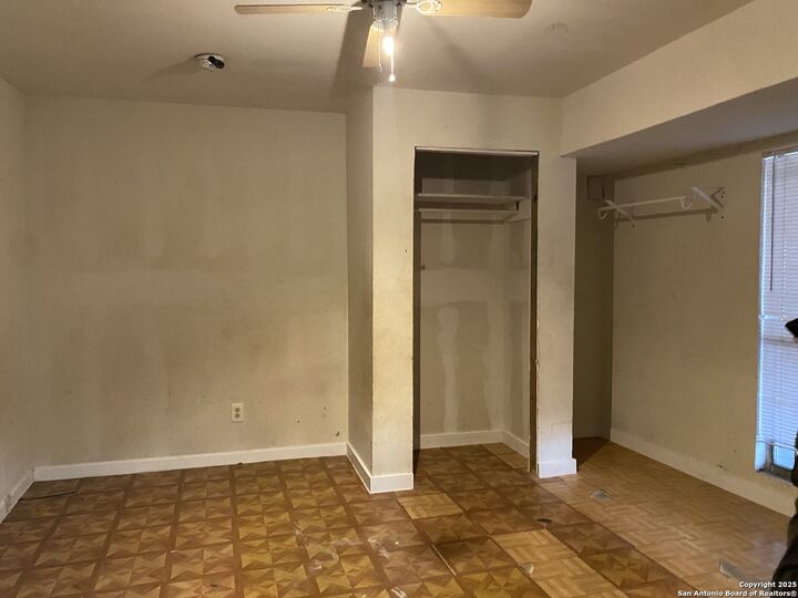Property Photo: 801 Micklejohn TX 78207
