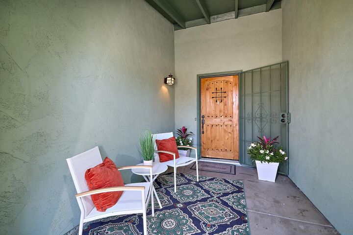 Property Photo:  4475 Estada Dr  CA 92057 