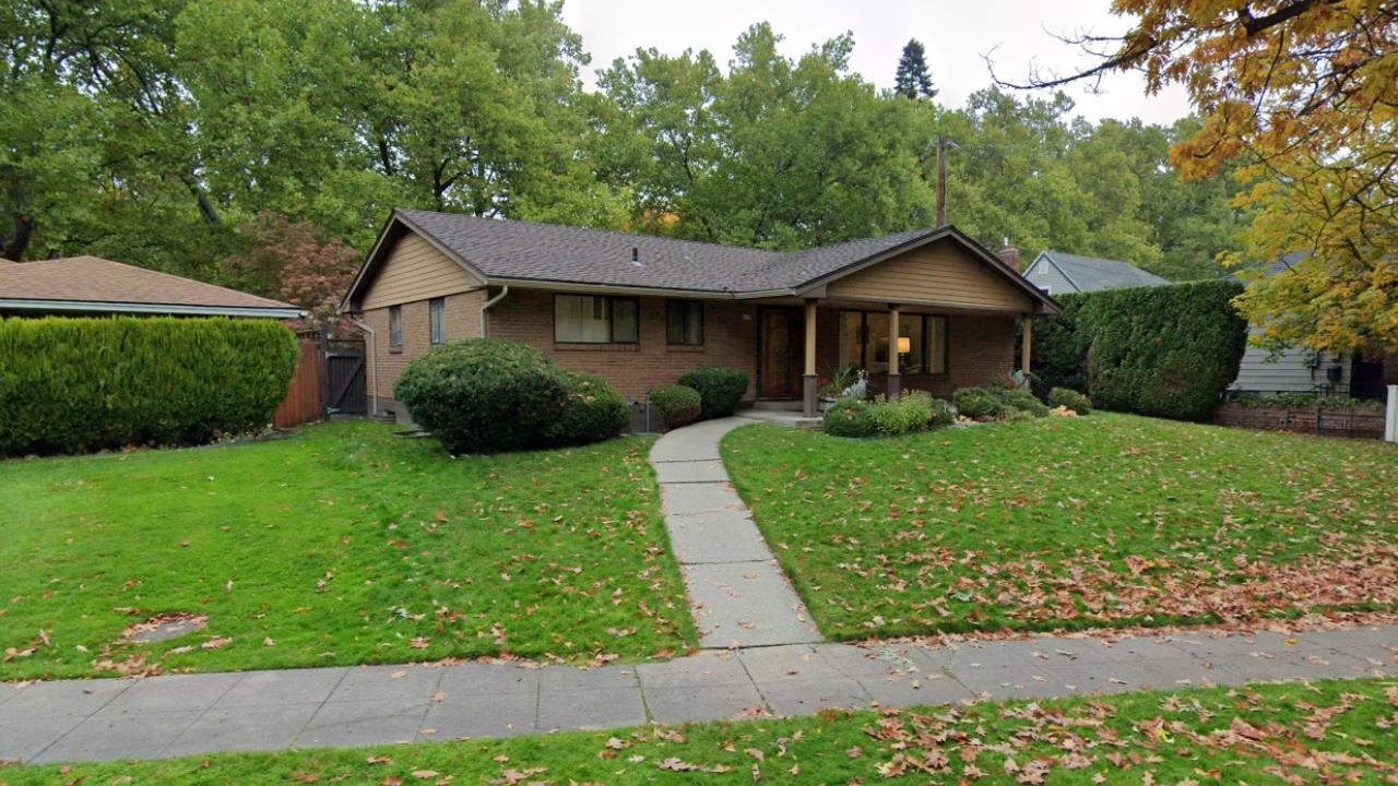 Property Photo: 620 W 19th Ave Ave WA 99203