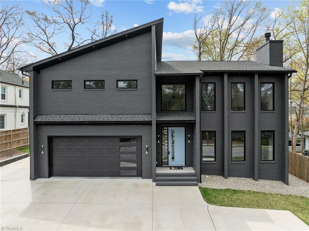 Property Photo:  1909 W Friendly Avenue  NC 27403 