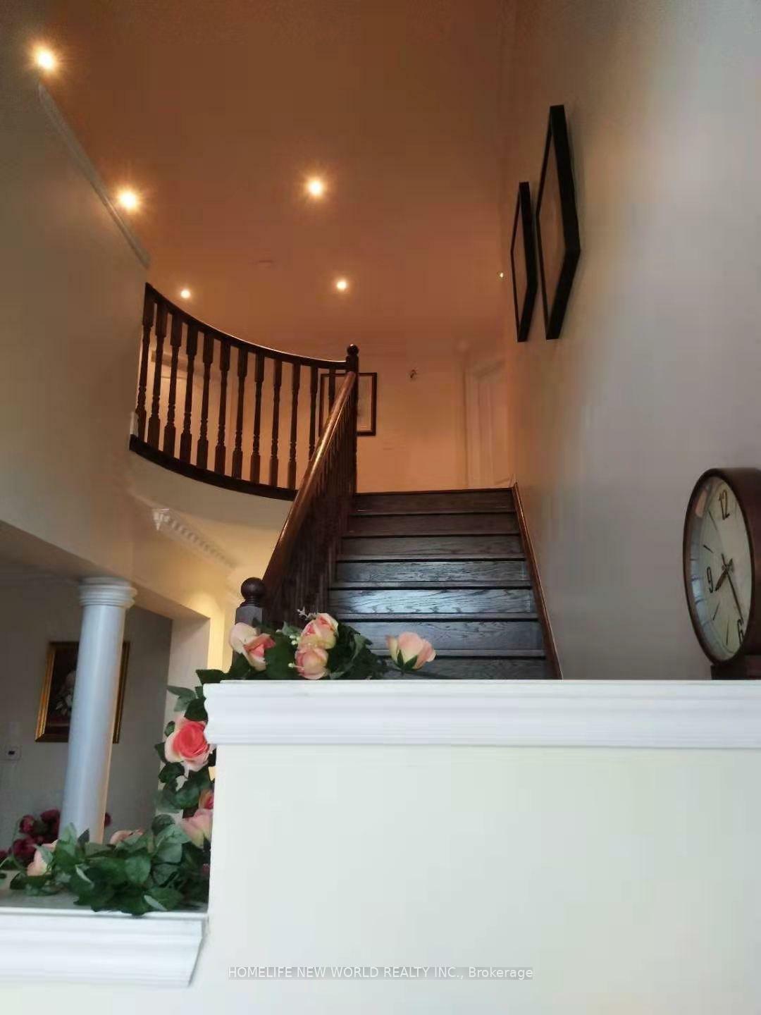Property Photo: 59 Rossi Drive ON L4H 3K7