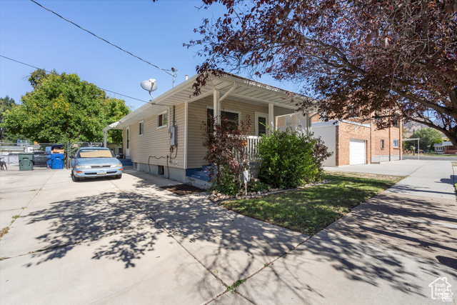 806 Canyon Rd  Ogden UT 84404 photo