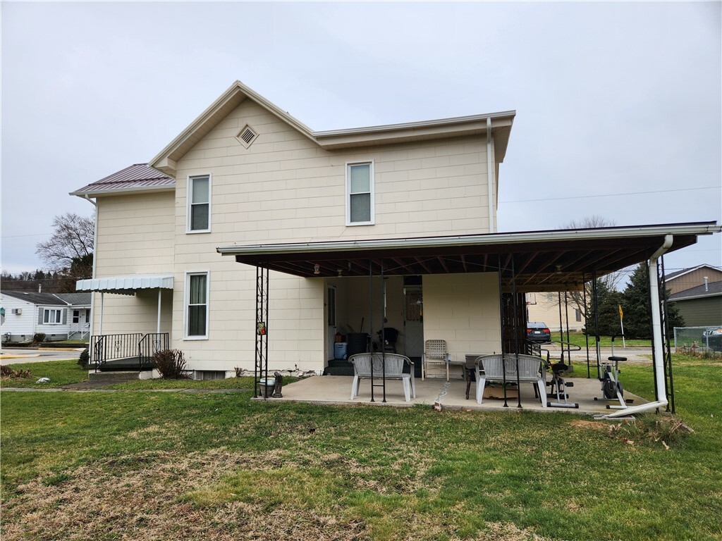 Property Photo: 411 Underwood Avenue PA 15477