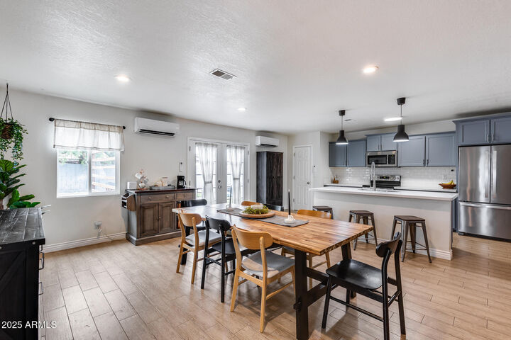 Property Photo: 5228 W Aster Drive AZ 85304