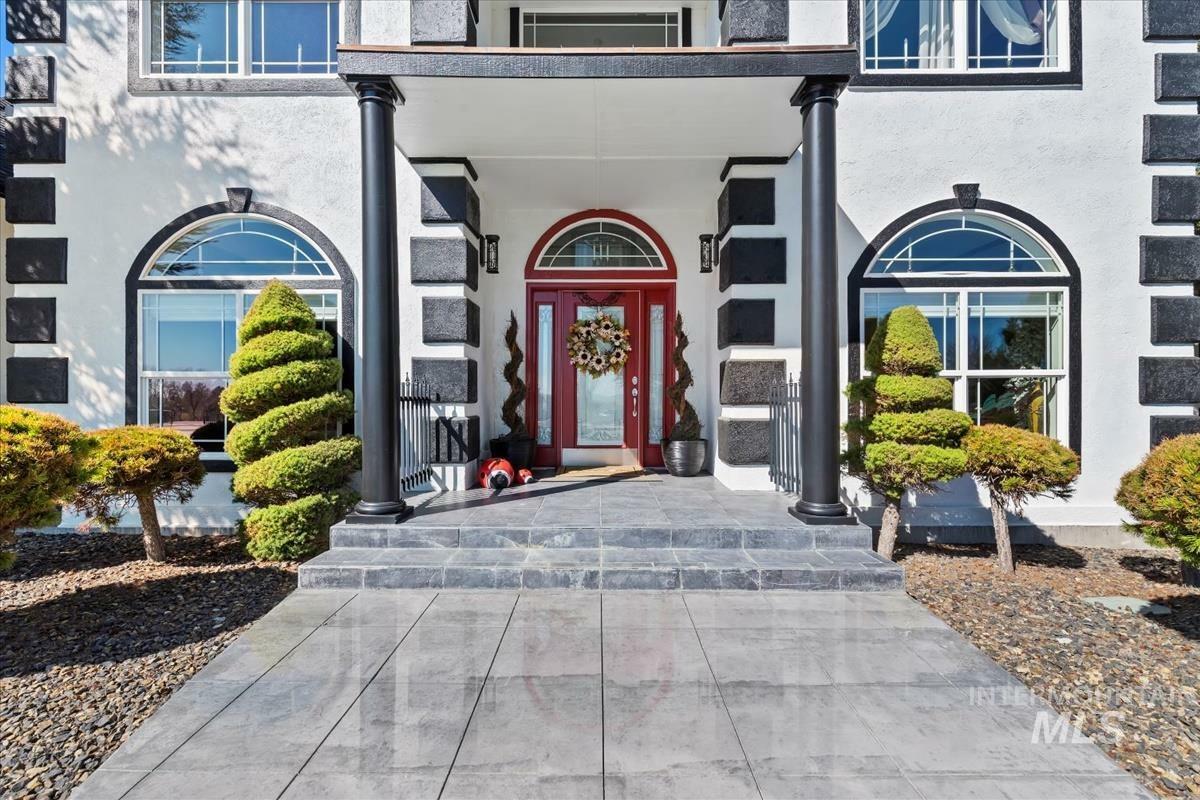 Property Photo: 2145 N Haskett ID 83647