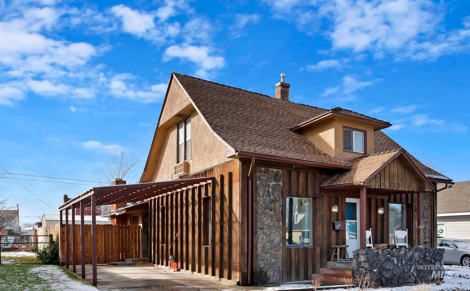 Property Photo:  217 N 8th Avenue  ID 83316-1209 