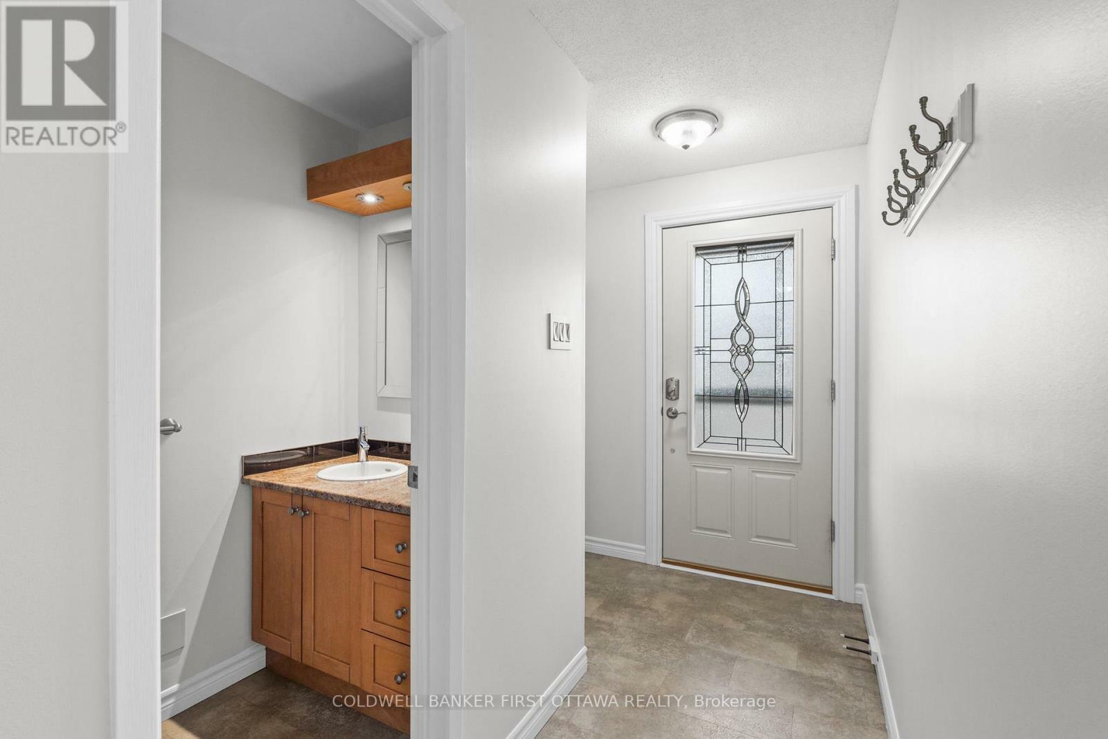 Property Photo: 37 Homestead Street ON K2E 7N9