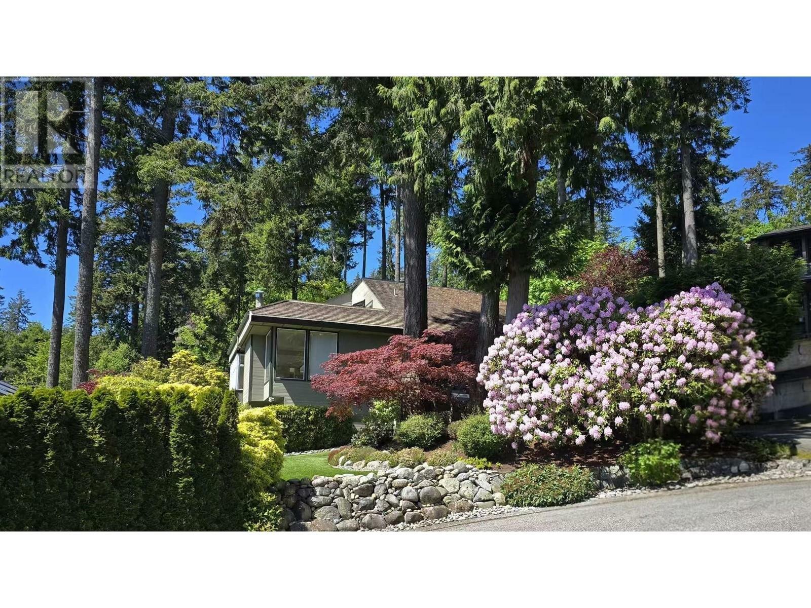 Property Photo: 4635 Caulfeild Drive BC V7W 1E9