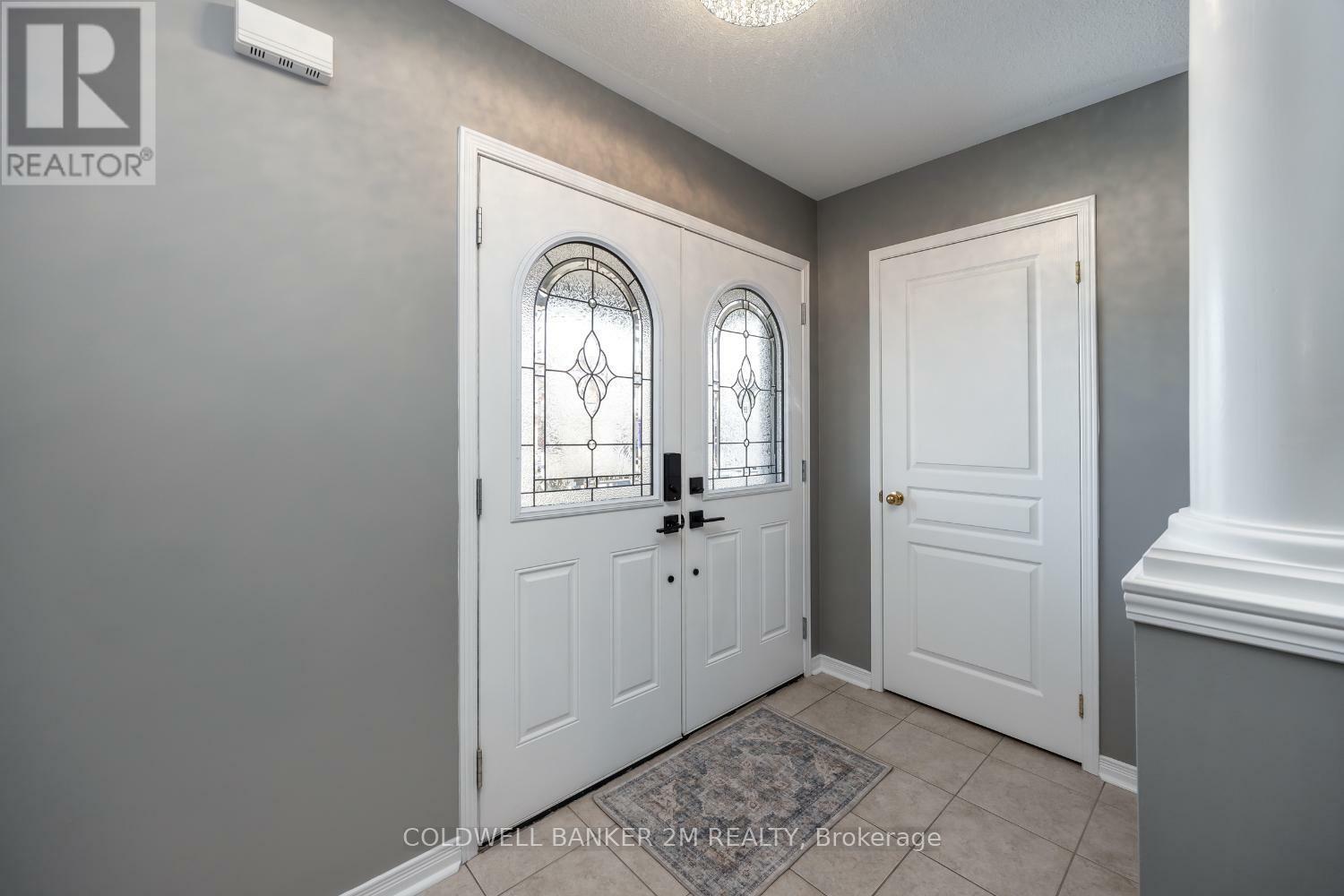 Property Photo: 8 Darryl Caswell Way ON L1C 0H9