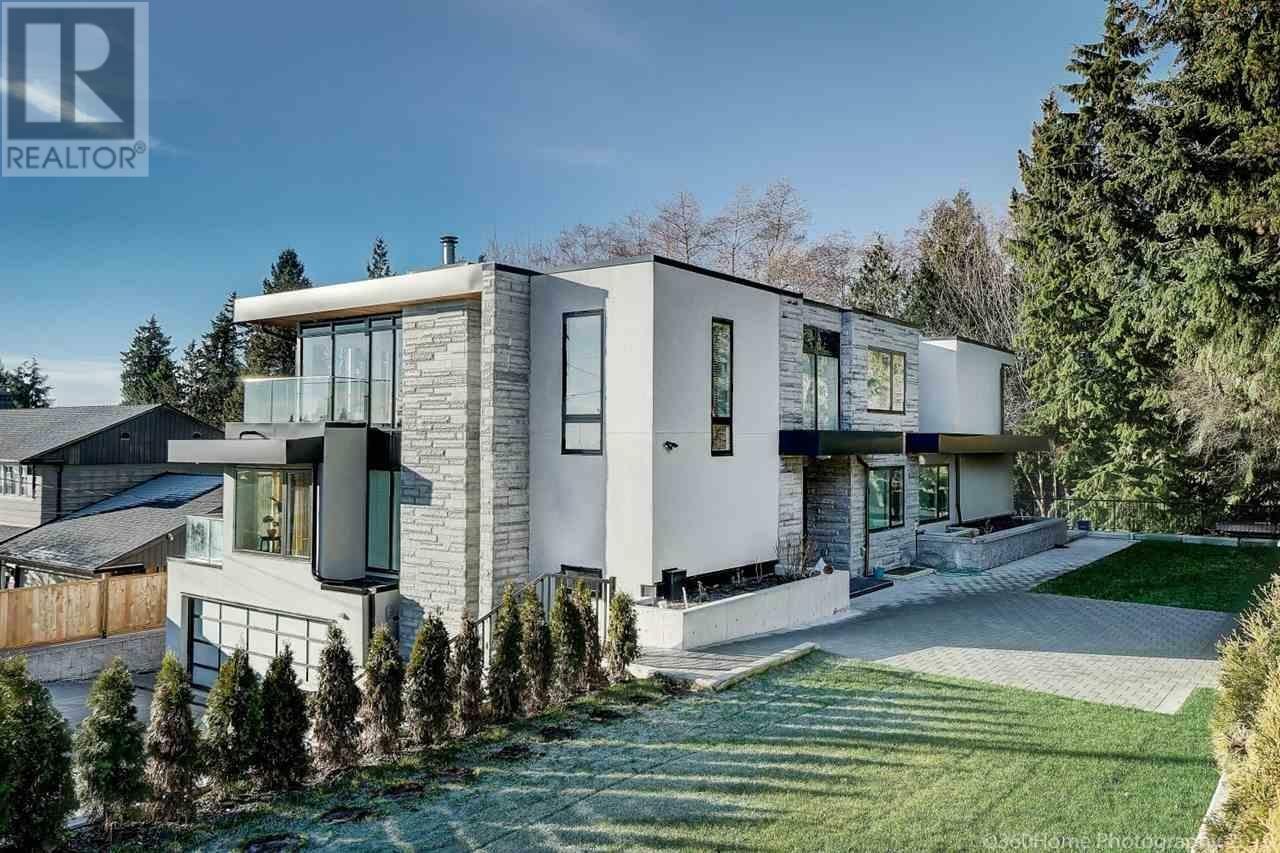 Property Photo: 2010 Queens Avenue BC V7V 2X9