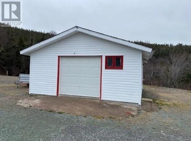 Property Photo: 7 Cabot Road NL A0E 2A0