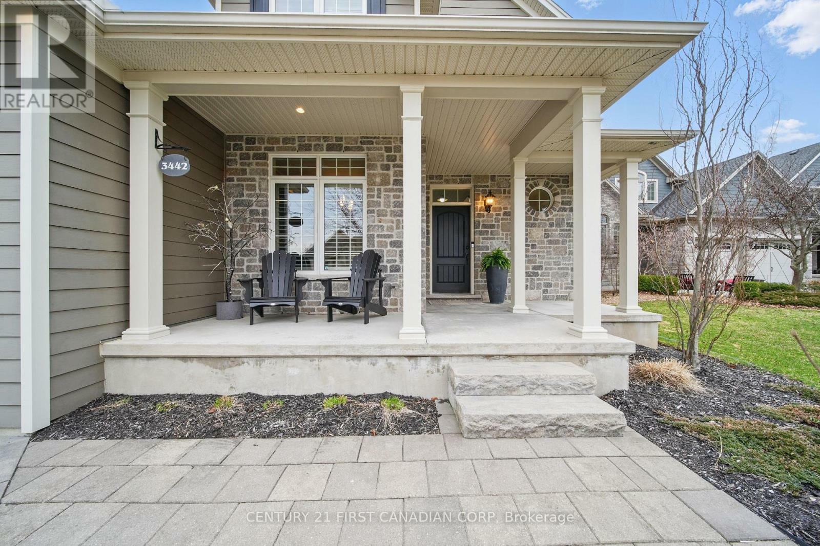 Property Photo: 3442 Settlement Place ON N6P 0A7
