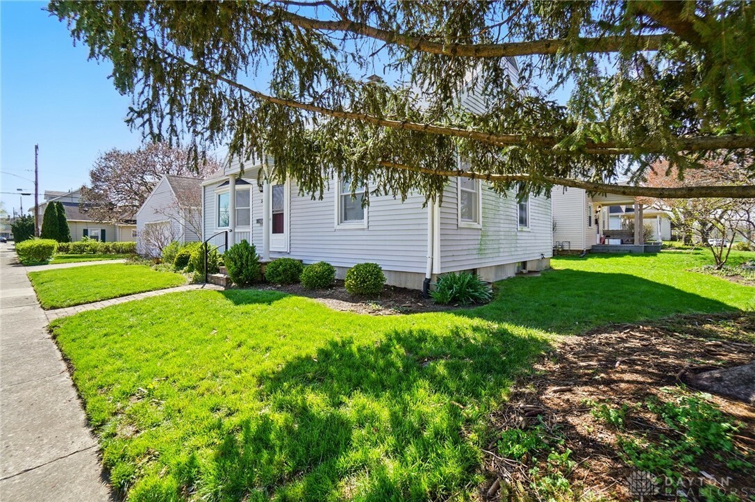 Property Photo: 545 N Poplar Street OH 45449
