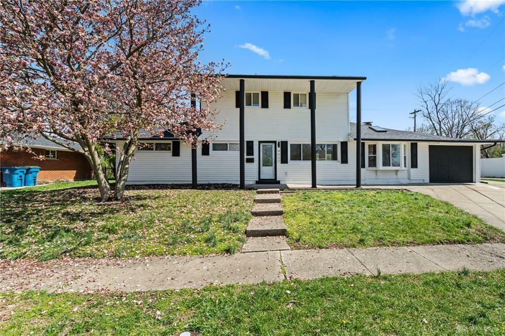 Property Photo: 4433 Lambeth Drive OH 45424