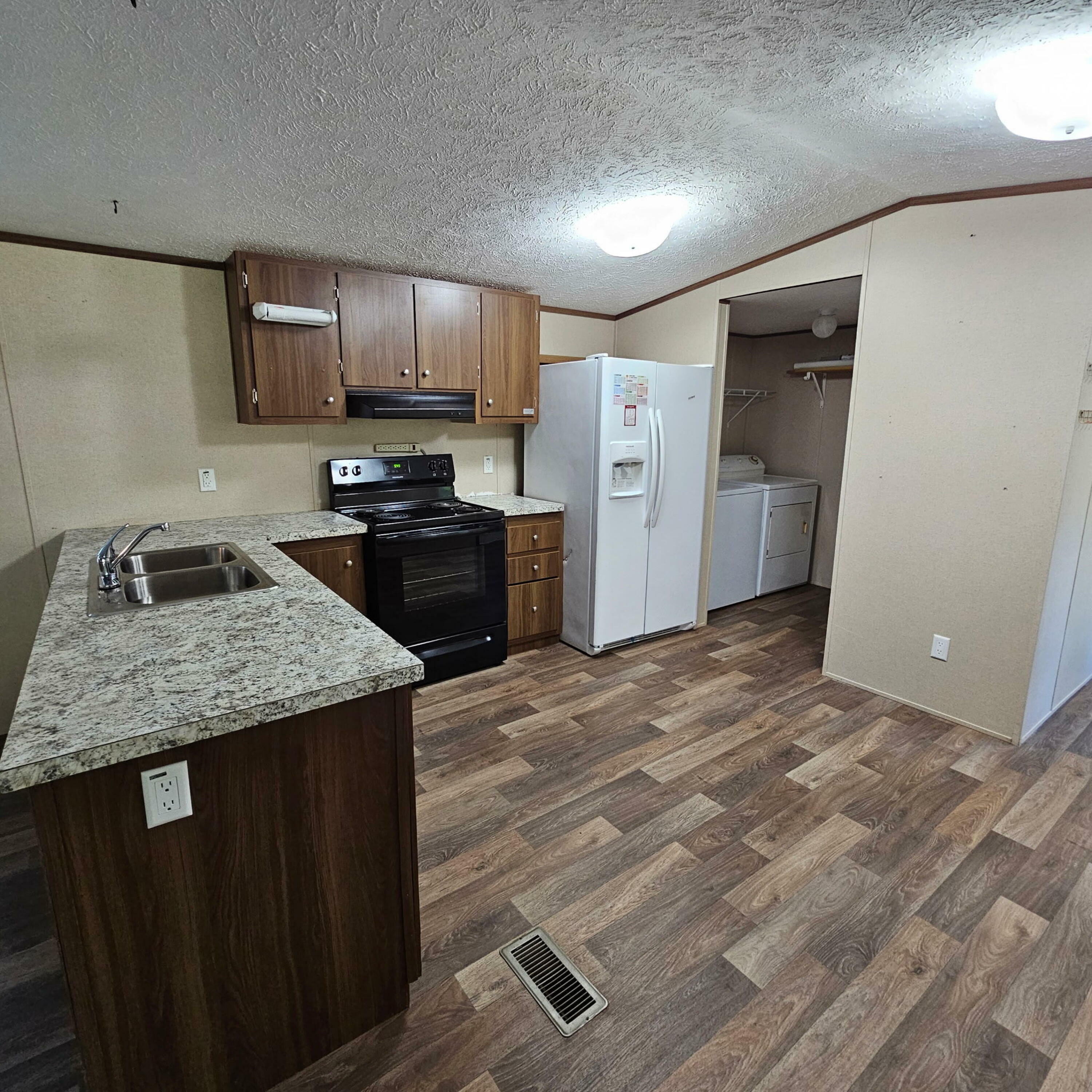 Property Photo: 246 Rainbow Drive FL 32539